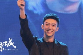 开云体育链接-弗拉门戈高位压迫奏效，多次抢断反击，弗拉门戈技法